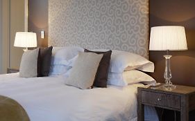 Marine Square Luxury Suites